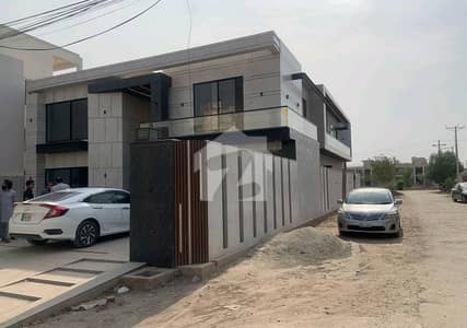 Corner sale A House In Multan Prime Location