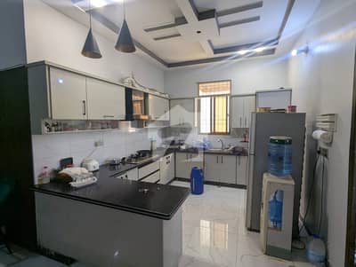 Prime 1st-Floor Portion For Sale | 200 SqYd | Gulistan-E-Johar, Block 13