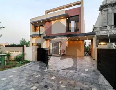 1 Kanal Adorable Bungalow On Top Location For Sale in DHA Phase 7 Lahore