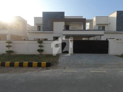 IH HOUSE 500 SQUARE YARD, CORNER & WEST OPEN,NEAR TO SPORTS COMLEX