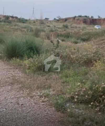 i-15/3 25x50 plot 150x70ft road corner
