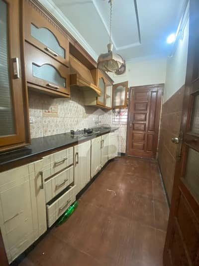 25*40 4 MARLA UPPER PORTION AVAILABLE FOR RENT