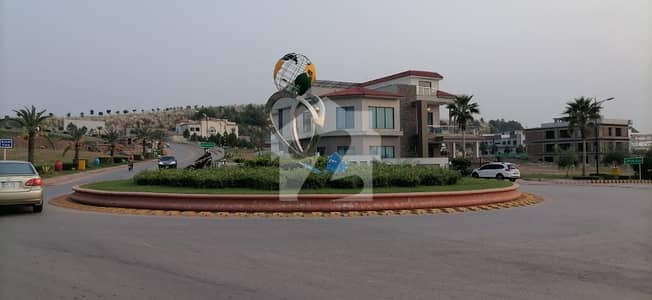 10 Marla Plot For Sale Bahria Enclave