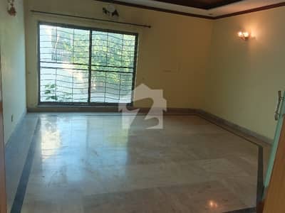 Kanal Stylish Lower Portion Available For Rent
