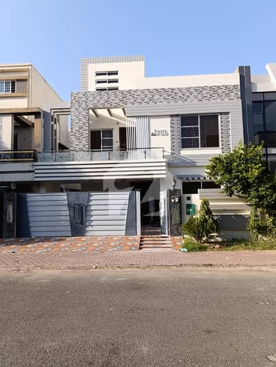 10 Marla House For Sale In Bahria Town Lahore