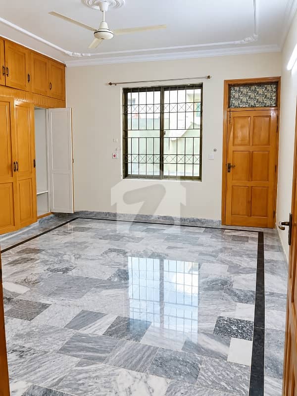 GROUND PORTION AVAILABLE FOR RENT GROUND PORTION AVAILABLE FOR RENT