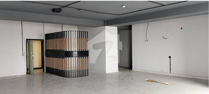 Brand New Office Area 1350 Square Feet Available For Rent In Gulberg 3 Lahore