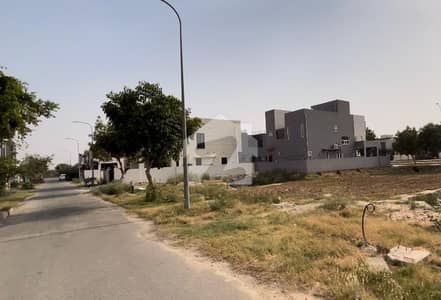 Prime Location Plot For Sale In IVY Green Z1.