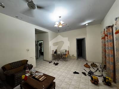 Awami 3 1st Floor Flat For Rent