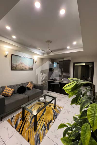 01 BEDROOM LUXURY FURNISHED APARTMENT AVAILABLE FOR RENT AT GULBERG GREEN ISLAMABAD