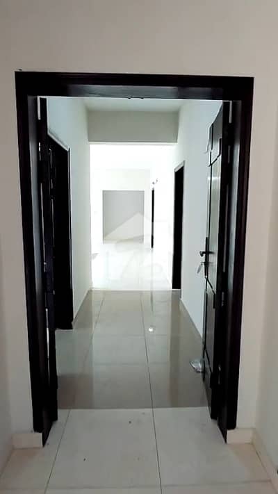 3 Bed Apartment Available For Rent in Askari 11