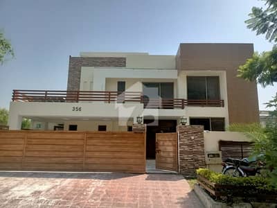 Get Your Hands On House In Islamabad Best Area