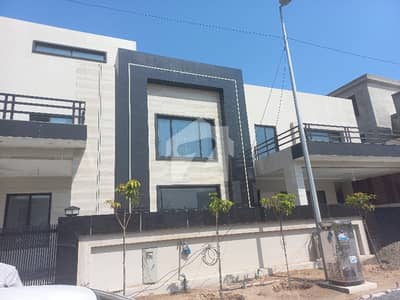 ڈی ایچ اے فیز 5 - سیکٹر سی ڈی ایچ اے ڈیفینس فیز 5,ڈی ایچ اے ڈیفینس,اسلام آباد میں 10 کمروں کا 1 کنال مکان 20.5 کروڑ میں برائے فروخت۔ ڈی ایچ اے فیز 5 - سیکٹر سی ڈی ایچ اے ڈیفینس فیز 5,ڈی ایچ اے ڈیفینس,اسلام آباد میں 10 کمروں کا 1 کنال مکان 20.5 کروڑ میں برائے فروخت۔