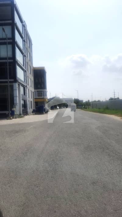 DHA Phase 6 Plaza for Sale 7 Floors with Lift | 8 Marla | Monthly Rental Value 7.75 Lac