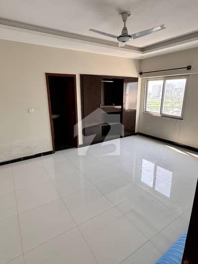 4 Bed Unfurnished Apartment Available For Sale In Capital Residencia E11