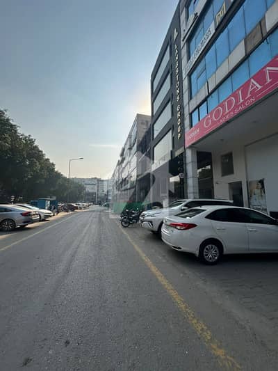 ڈی ایچ اے فیز 7 - سی سی اے 4 ڈی ایچ اے فیز 7,ڈی ایچ اے ڈیفینس,لاہور میں 4 مرلہ کمرشل پلاٹ 3.3 کروڑ میں برائے فروخت۔