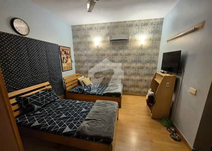 300 Yard Banglow Available For Rent Basement Ground Plus Very Well Maintained Heart Of City Bhadurabad