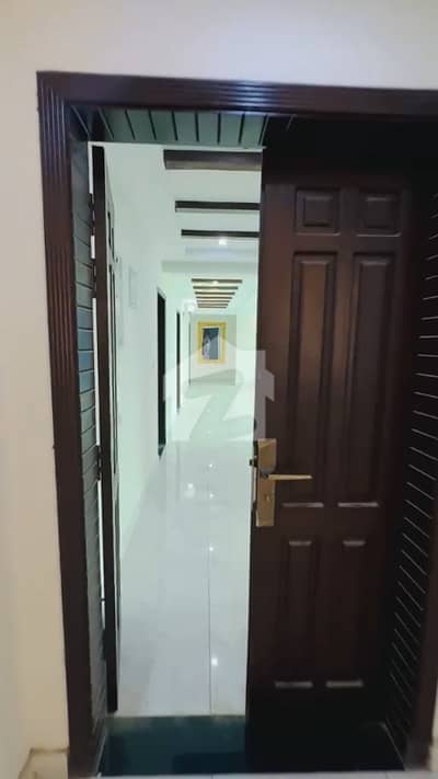 3 Bed Apartment Available For Rent in Askari 11