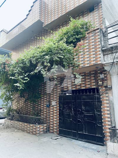 4 Marla Double Story House Available For Sale