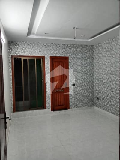 1 KANAL UPPER PORTION FOR RENT