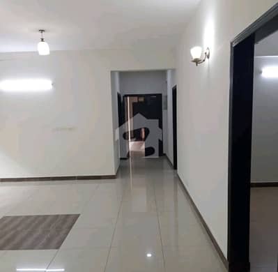 Get This Amazing 12 Marla Flat Available In Askari 11 - Sector B