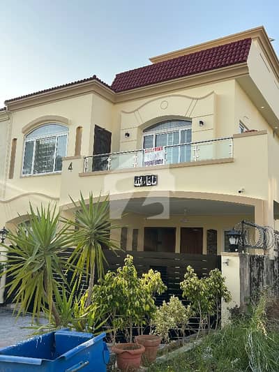 10 Marla Complete House Non Furnished Available For Rent In Reasonable Price And Prime Location Bahria Enclave Isalmabad 10 Marla Complete House Non Furnished Available For Rent In Reasonable Price And Prime Location Bahria Enclave Isalmabad