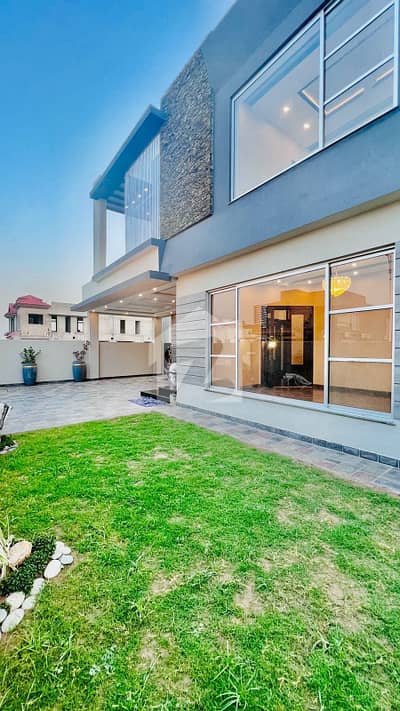 Premium Living 1 Kanal House DHA7 Premium Living 1 Kanal House DHA7