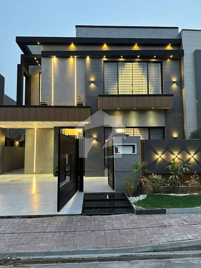5 Marla House In Mumtaz City Is Available For Rent