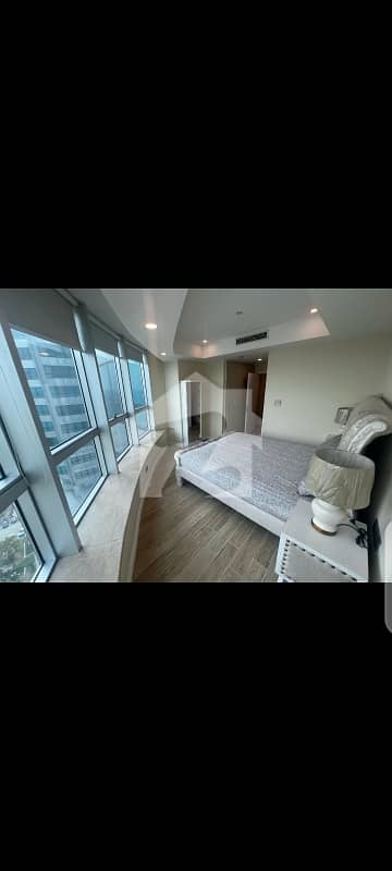 Modern Apartment Fully furnished High floor Corner Facing the Centures Tower For Rent