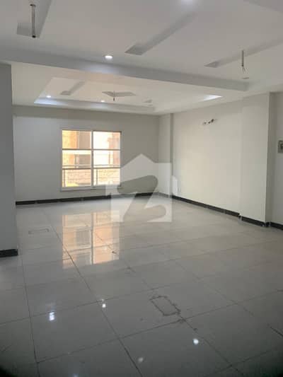 Full Commercial Plaza for Rent (Commercial / Office Use Only)