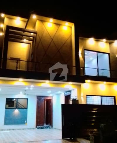 Get In Touch Now To Buy A Prime Location 10 Marla House In Islamabad