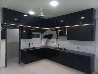 3 Bed DD Apartment for Rent in Zamzam Arcade, Clifton  3 Bed DD Flat with All Modern Amenities Zamzam Arcade, Clifton