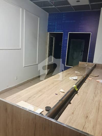 Office Available For Rent In Luxus Mall