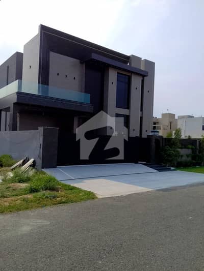 1 KANAL ELEGANT AND FULLY MAINTAINED SUPER HOT LOCATED BUNGALOW IS AVAILABLE IN THE BEST BLOCK OF DHA LAHORE. 1 KANAL ELEGANT AND FULLY MAINTAINED SUPER HOT LOCATED BUNGALOW IS AVAILABLE IN THE BEST BLOCK OF DHA LAHORE.