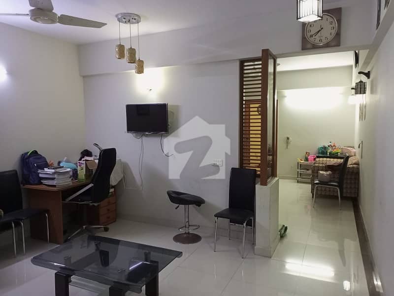 Flat Available For Sale In Shaheed-e-Millat Road Karachi Flat Available For Sale In Shaheed-e-Millat Road Karachi