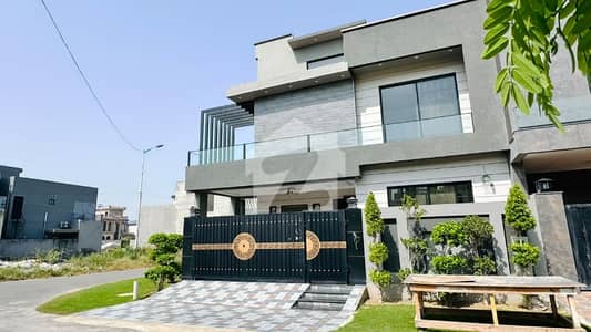 BANKERS AVENUE COOPERATIVE HOUSING SOCIETY BEDIAN ROAD 10 Marla Upper PORTION BRAND NEW AVAILABLE ON RENT FACING PARK BANKERS AVENUE COOPERATIVE HOUSING SOCIETY BEDIAN ROAD 10 Marla Upper PORTION BRAND NEW AVAILABLE ON RENT FACING PARK