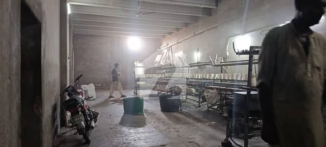 لاہور ۔ شیخوپورہ ۔ فیصل آباد روڈ فیصل آباد میں 7 کنال Studio فیکٹری 11.0 کروڑ میں برائے فروخت۔ لاہور ۔ شیخوپورہ ۔ فیصل آباد روڈ فیصل آباد میں 7 کنال Studio فیکٹری 11.0 کروڑ میں برائے فروخت۔