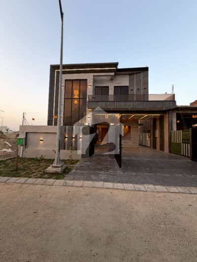 10 Marla Ultra Modern House Available For Sale In Sector-C DHA Bahawalpur 10 Marla Ultra Modern House Available For Sale In Sector-C DHA Bahawalpur