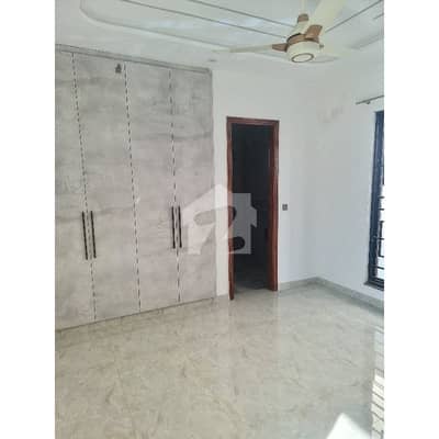 8 Marla Brand New Upper Portion for Rent DHA 11 Rahbar
