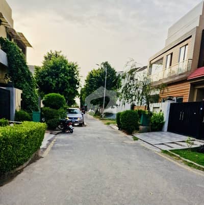 05 Marla Prime Location Plot Builder Location Phase 2 Block A Near Main 150 feet Road Access Sui Gas Grid Charges All Paid