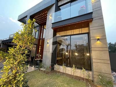 **1 Kanal Brand New Modern Design Bungalow for Sale in Valencia Town, Lahore** **1 Kanal Brand New Modern Design Bungalow for Sale in Valencia Town, Lahore**