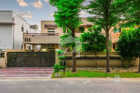 Premium Option 1 Kanal Modern House For Sale In DHA Phase 1 Lahore Near Commercial Premium Option 1 Kanal Modern House For Sale In DHA Phase 1 Lahore Near Commercial