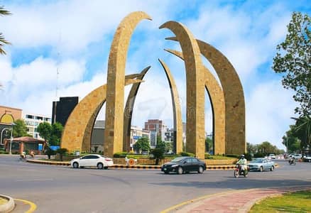 05 Marla Plot for Sale in Alamgir Block Bahria Town Lahore.