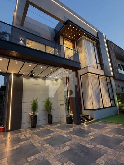 10 MARLA MODERN HOUSE AVAILABLE FOR RENT