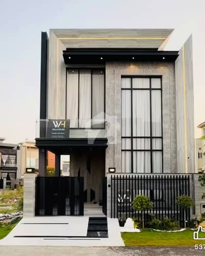 5 Marla House For Sale In DHA 9 Town 3 Bedrooms | 4 Washrooms