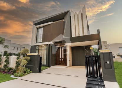 10 MARLA ULTRA MODERN DESIGHN BRAND NEW HOUSE AVAILABLE FOR RENT NEAR TO MC DONALD IN DHA PHASE 7