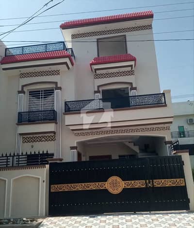 نیو سٹی فیز 2 نیو سٹی,واہ میں 4 کمروں کا 5 مرلہ مکان 1.85 کروڑ میں برائے فروخت۔