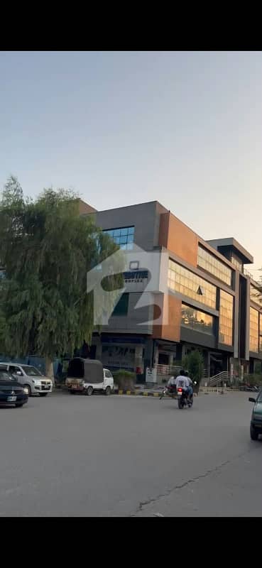 جی ۔ 8 مرکز جی ۔ 8,اسلام آباد میں 3 مرلہ Studio دکان 11.5 کروڑ میں برائے فروخت۔