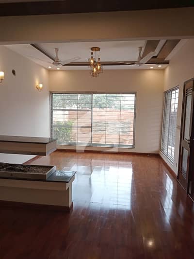 Prime Location 5 Marla House Available For Rent In DHA Phase 3 Lahore