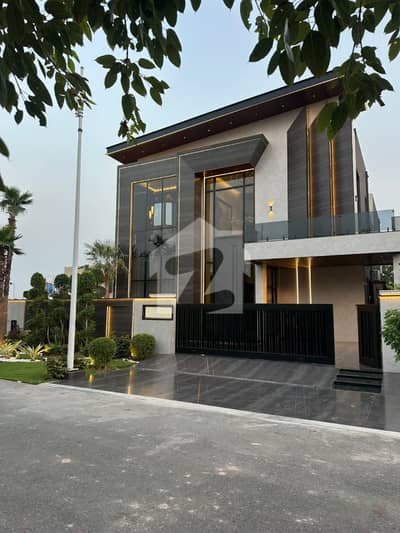 1 Kanal Fully Furnished Back 100 Feet Road Brand New Luxury Bungalow